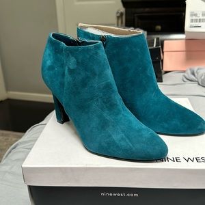 Nine West blue heeled boots
